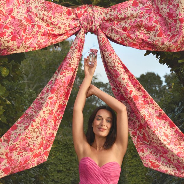 Laura Ashley香水花卉花卉