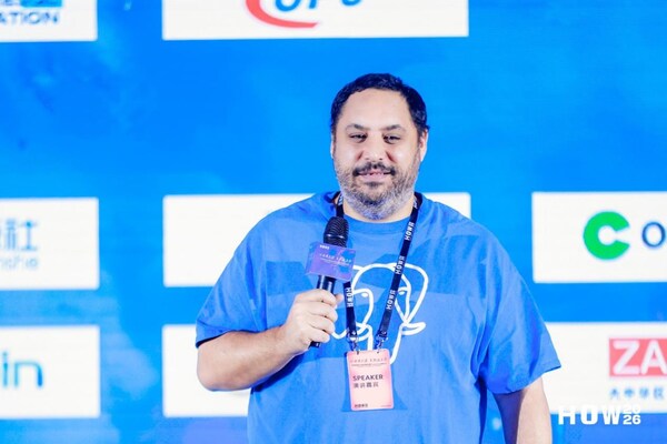 PostgreSQL Major Contributor Robert Treat 主题演讲