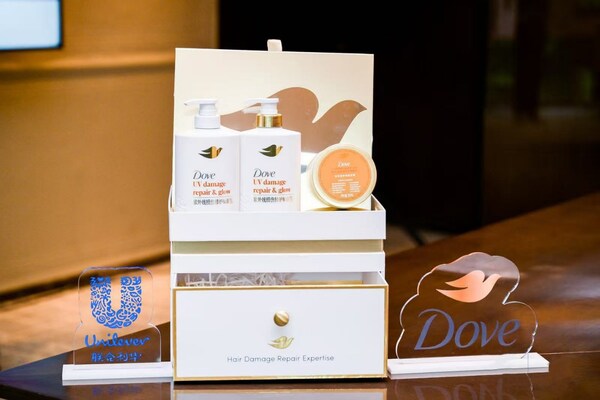 DOVE®多芬®紫外线修护&焕亮系列洗护发产品