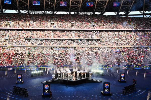 THE KILLERS headline the UEFA Champions League Final Kick Off Show presented by Pepsi at the Puskás Aréna in Budapest, via Getty Images.