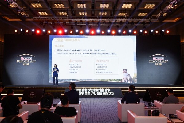 (中国兽医协会兽医猫科专科医师、上海鹏峰宠物医院院长李叶现场分享) (中国兽医协会兽医猫科专科医师、上海鹏峰宠物医院院长李叶现场分享)