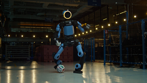 现代汽车在2026年FIFA世界杯™前夕,推出以Boston Dynamics的Atlas机器人为主题的 《足球学院》(School of Football) 活动 现代汽车在2026年FIFA世界杯™前夕,推出以Boston Dynamics的Atlas机器人为主题的 《足球学院》(School of Football) 活动