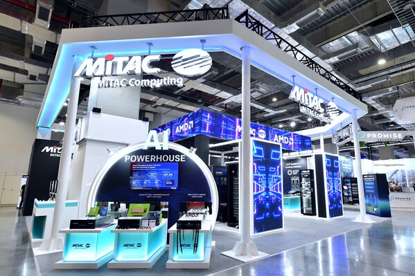 神雲科技于 COMPUTEX 2026 展出全方位整机柜解决方案,搭载具备卓越推理性能的 AI 及 HPC 液冷服务器,提供软硬件一体化的一站式多元 AI 基础设施解决方案。 神雲科技于 COMPUTEX 2026 展出全方位整机柜解决方案,搭载具备卓越推理性能的 AI 及 HPC 液冷服务器,提供软硬件一体化的一站式多元 AI 基础设施解决方案。