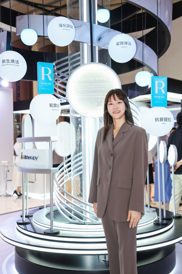 【麦施美学亚太区高级副总裁、中国业务负责人 Sylvia Lee】 【麦施美学亚太区高级副总裁、中国业务负责人 Sylvia Lee】