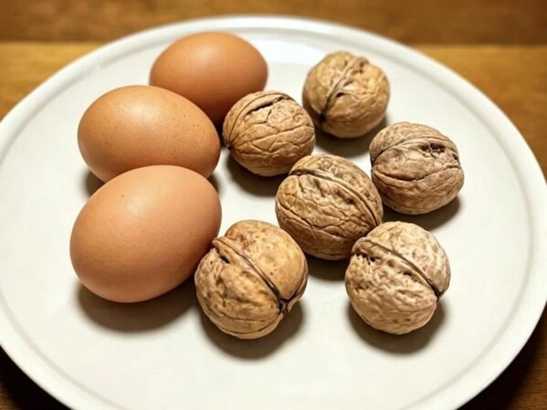 （富含胆碱的食物，图片由AI生成）