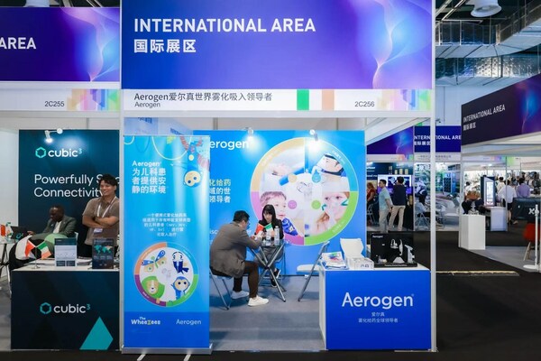 现场展示的技术解决方案涵盖多个领域,包括 Aerogen 的急症护理气雾剂给药技术,以及 Cubic³ 的软件定义连接平台。 现场展示的技术解决方案涵盖多个领域,包括 Aerogen 的急症护理气雾剂给药技术,以及 Cubic³ 的软件定义连接平台。