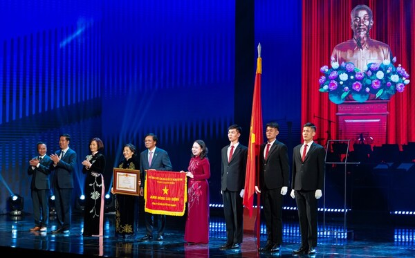 Vinamilk走完五十载征程:越南第二次授予其